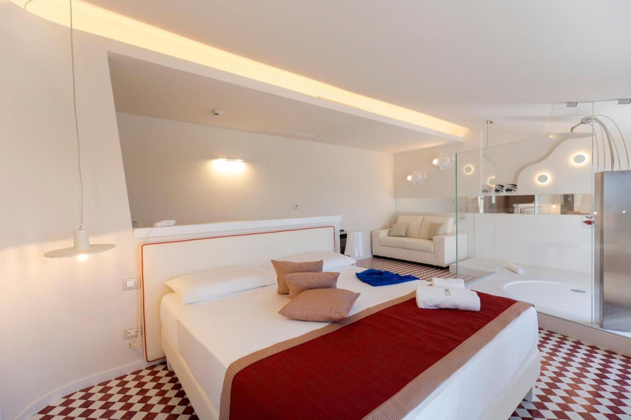 Suite Hotel L'Oasi Di Riaci (Adults Only) Santa Domenica  Exterior foto
